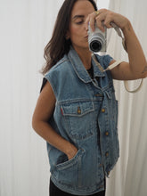 Cargar imagen en el visor de la galería, Chaleco vaquero vintage oversize - Tono medio