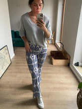 Cargar imagen en el visor de la galería, Pantalón navajo azul - Talla única elástico