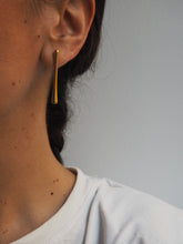 Cargar imagen en el visor de la galería, Pendientes Geometric 011 - Acero 316L baño oro 18k - par 20€