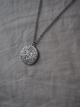 Cargar imagen en el visor de la galería, Collar Nefertiti - Acero plateado 316L baño plata rodiada