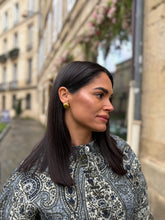 Cargar imagen en el visor de la galería, Pendientes Charlotte EDICIÓN LIMITADA · Acero 316L baño oro 18k