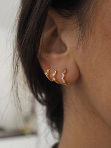 Aro circonitas zig zag 11 mm - Plata 925 baño oro 18K - par 25€ unidad 13€