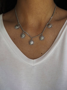 Collar Ra - Acero plateado 304L baño plata rodiada