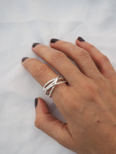 Cargar imagen en el visor de la galería, Anillo Gloria - Acero 316L baño plata rodiada - Talla 14 y 18