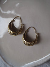 Cargar imagen en el visor de la galería, Pendientes India 012 - Latón baño oro 18k - Original India - Edición limitada