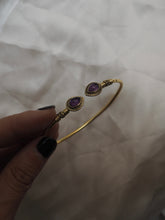 Cargar imagen en el visor de la galería, Pulsera amatista - Latón baño oro 18k - Original India