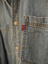 Cargar imagen en el visor de la galería, Camisa vaquera vintage Levis - tono vaquero claro