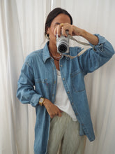 Cargar imagen en el visor de la galería, Camisa vaquera vintage Levis - tono vaquero claro