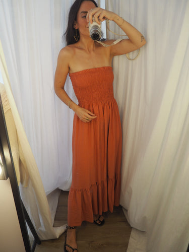 Vestido palabra de honor teja