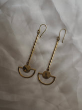 Cargar imagen en el visor de la galería, Pendientes India 004 - Edición limitada - Latón baño de oro 18k