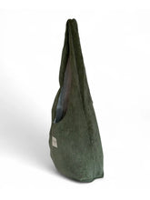 Cargar imagen en el visor de la galería, Bolso ovalado TREE