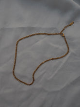 Cargar imagen en el visor de la galería, Collar Camille - Acero 316L baño oro 18k