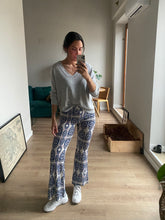 Cargar imagen en el visor de la galería, Pantalón navajo azul - Talla única elástico