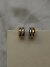 Cargar imagen en el visor de la galería, Pendientes aros 15mm • Acero 316L baño oro 18k y baño plata