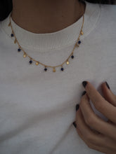 Cargar imagen en el visor de la galería, Collar Sophie azul - Acero 316L baño oro 18k