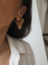 Cargar imagen en el visor de la galería, Pendientes India 017 - Latón baño oro 18k - Original India - Edición limitada