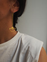 Cargar imagen en el visor de la galería, Pendientes India 004 - Edición limitada - Latón baño de oro 18k