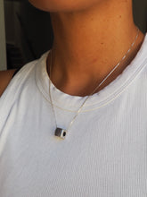 Cargar imagen en el visor de la galería, Collar GEOMETRIC 005 - Plata vieja