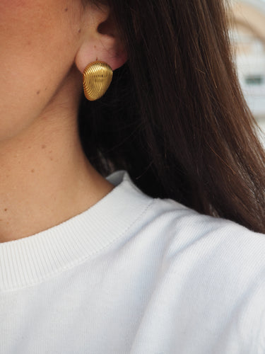 Pendientes Charlotte EDICIÓN LIMITADA · Acero 316L baño oro 18k