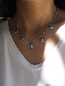 Collar Ra - Acero plateado 304L baño plata rodiada