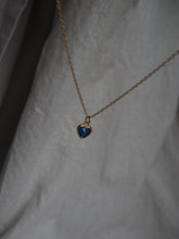 Cargar imagen en el visor de la galería, Collar Amorío circonita zafiro - Cadena acero 316L baño oro 18k + charm plata plata de ley baño oro 18k