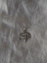Cargar imagen en el visor de la galería, Colgante/collar Horus plata - EDICIÓN LIMITADA TRAÍDO DE EGIPTO