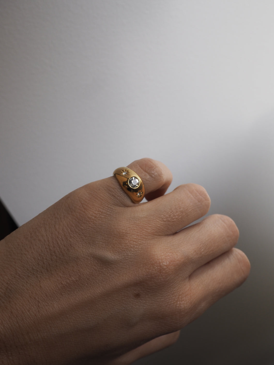 Anillo Martina - Acero dorado 316L baño oro 18k - Talla 6, 10, 12, 14, 16 y 18