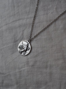 Collar Nefertiti - Acero plateado 316L baño plata rodiada
