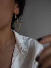 Cargar imagen en el visor de la galería, Pendientes Guiza  - Acero dorado 304L baño oro 14k