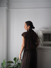 Cargar imagen en el visor de la galería, Jersey sin mangas + bufanda (se pueden usar por separado) - marrón