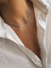 Cargar imagen en el visor de la galería, Collar mini magic (ancho 2mm) • Acero 304L baño plata rodiada