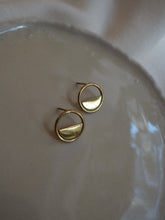 Cargar imagen en el visor de la galería, Pendientes India 018 - Latón baño oro 18k - Original India - Edición limitada