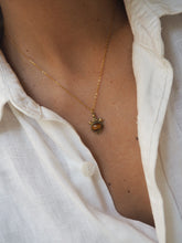 Cargar imagen en el visor de la galería, Collar India ojo de tigre - Original India - Edición limitada