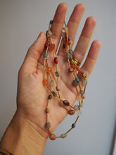 Cargar imagen en el visor de la galería, Collar Julia barras • minerales + acero dorado 316L baño oro 18k