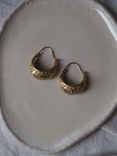 Cargar imagen en el visor de la galería, Pendientes India 012 - Latón baño oro 18k - Original India - Edición limitada