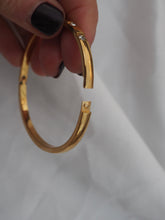 Cargar imagen en el visor de la galería, Pulsera Adeline · Acero dorado 316L baño oro 18k