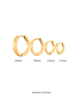 Cargar imagen en el visor de la galería, Pendientes aro 18 mm · Acero dorado 316L baño oro 18K · par 25€ unidad 13€