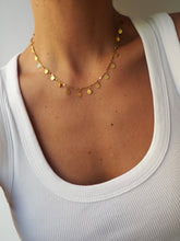Cargar imagen en el visor de la galería, Collar Blanes - Edición limitada - Acero 316L baño oro 18k