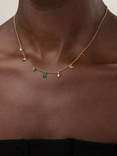 Cargar imagen en el visor de la galería, Collar Emilie - Acero 316L baño oro 18k