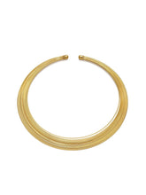 Cargar imagen en el visor de la galería, Collar choker rígido ajustable - Bronce baño oro 18k