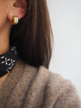 Cargar imagen en el visor de la galería, Pendientes aros 15mm • Acero 316L baño oro 18k y baño plata