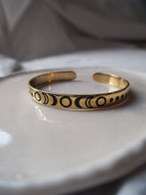 Cargar imagen en el visor de la galería, Pulsera fase lunar - Latón baño oro 18k - Original India - Edición limitada