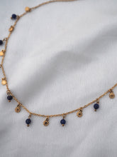 Cargar imagen en el visor de la galería, Collar Sophie azul - Acero 316L baño oro 18k