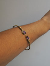 Cargar imagen en el visor de la galería, Pulsera amatista - Latón baño oro 18k - Original India