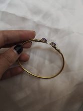 Cargar imagen en el visor de la galería, Pulsera amatista - Latón baño oro 18k - Original India