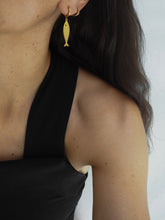 Cargar imagen en el visor de la galería, Pack: collar + pendientes Vilamoura - Acero dorado 316L baño oro 18k