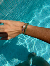 Cargar imagen en el visor de la galería, Pack 2 pulseras: perla cultivada y amatista + aventurina natural