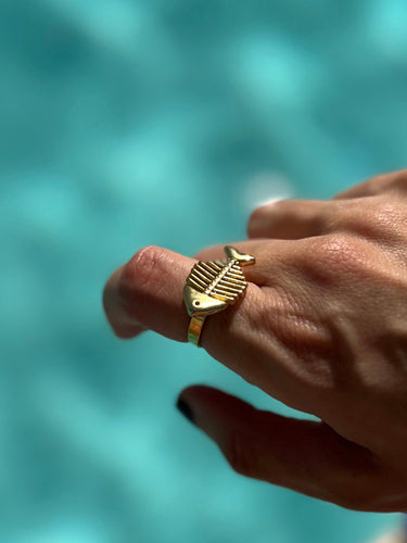 Anillo Oeiras - Acero 316L baño oro 18k - Talla adaptable de 14 a 19