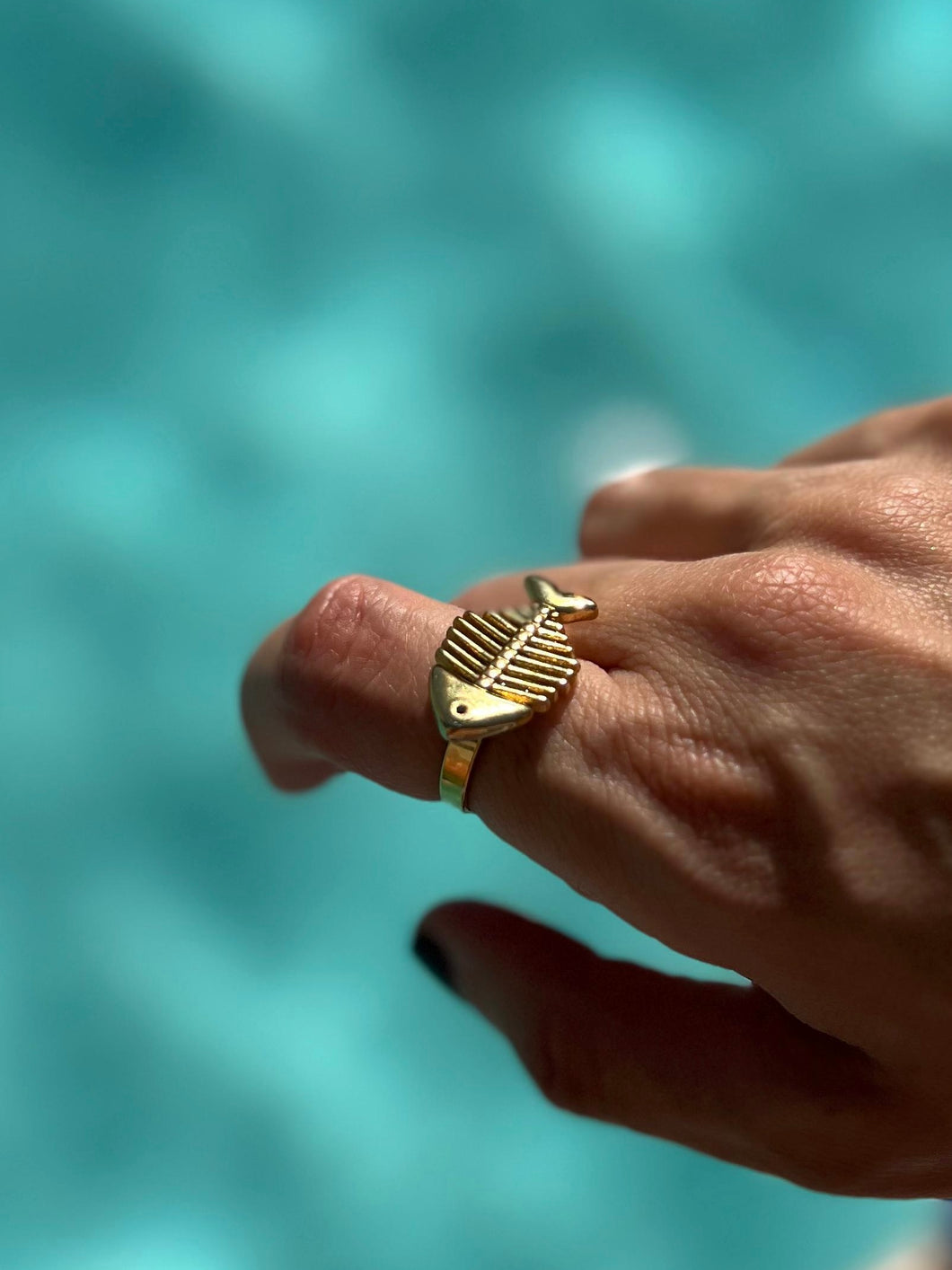 Anillo Oeiras - Acero 316L baño oro 18k - Talla adaptable de 14 a 19