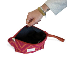 Cargar imagen en el visor de la galería, Bolso neceser grande FUEGO